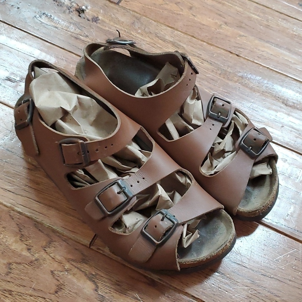Birkenstock Oslo 3 strap brown sandals